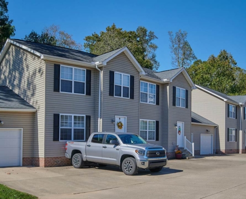 Hidden Brook Apartments and Townhomes